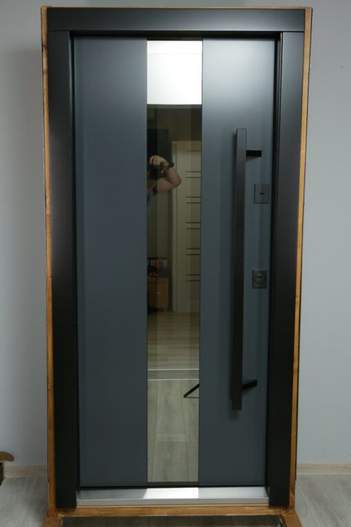 German Doors Model UFO