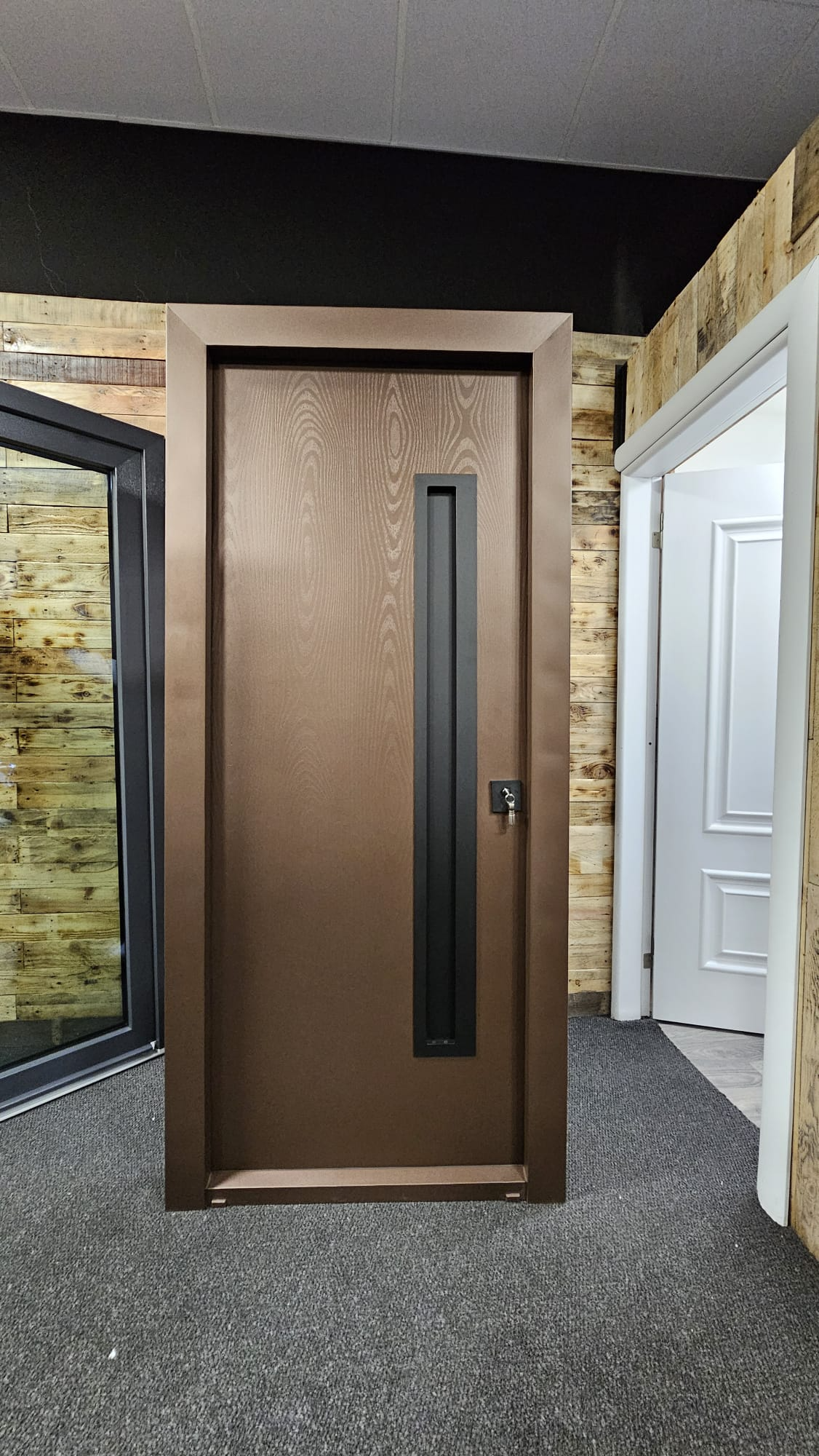 AnyDoor.UK