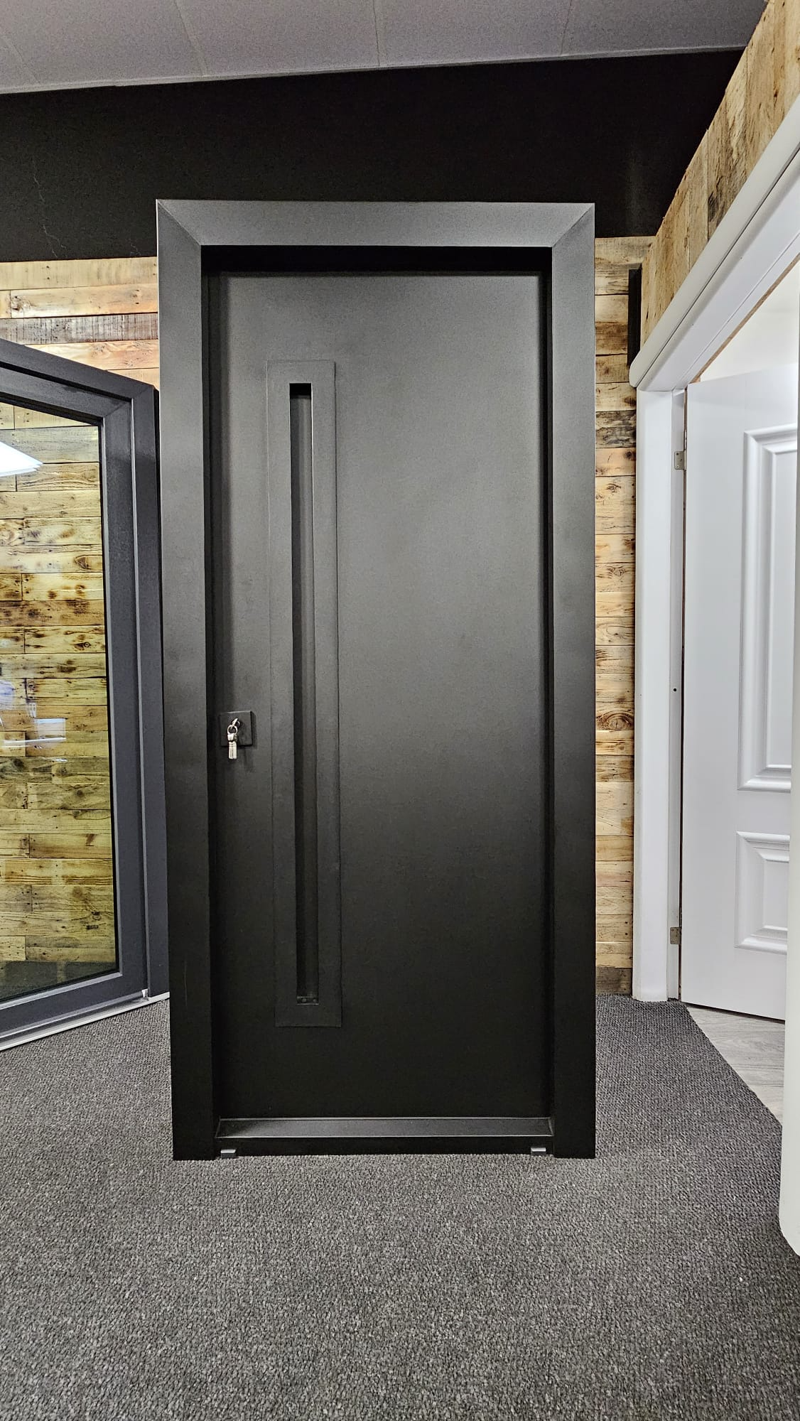 AnyDoor.UK
