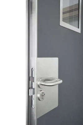 Technical door E