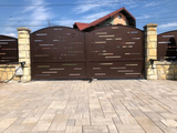 Metal Gates