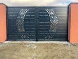 Metal Gates